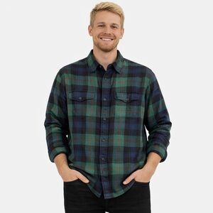 American Eagle Outfitters Green and Blue Plaid Flannel Shirt